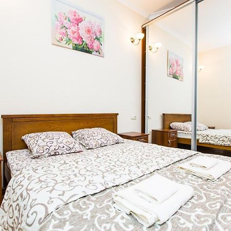 Квартира В Центрі Вулиця Балабана 29 Біля Краківського Ринку Lviv Eksteriør billede