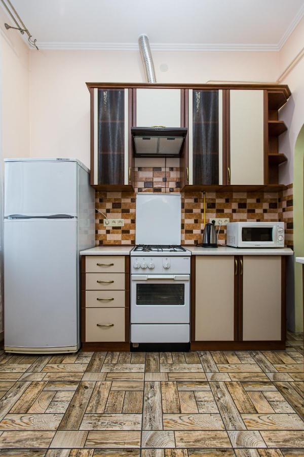 Квартира В Центрі Вулиця Балабана 29 Біля Краківського Ринку Lviv Eksteriør billede