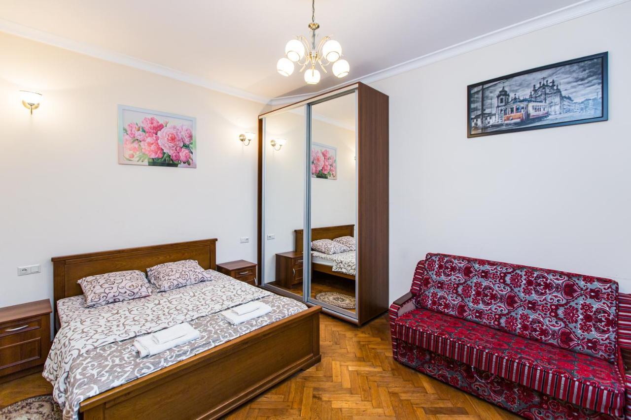Квартира В Центрі Вулиця Балабана 29 Біля Краківського Ринку Lviv Eksteriør billede